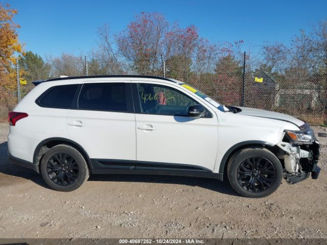 JA4AZ3A37JZ051989 Mitsubishi Outlander Le