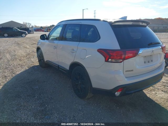 JA4AZ3A37JZ051989 Mitsubishi Outlander Le