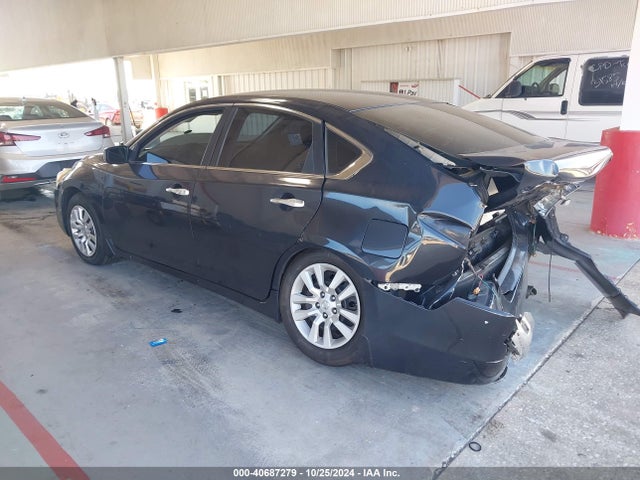 Nissan Altima 2.5 S 2014 1N4AL3AP3EN216062 Image 3