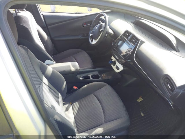 Toyota Prius Two 2017 JTDKBRFU6H3546507 Image 5