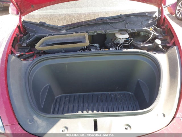 2021 TESLA MODEL Y 5YJYGDEE8MF140458 Photo 9
