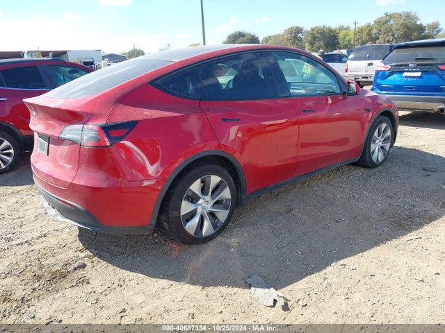 2021 TESLA MODEL Y 5YJYGDEE8MF140458 Photo 3