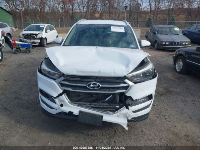 KM8J3CA44HU466822 Hyundai Tucson Se Plus