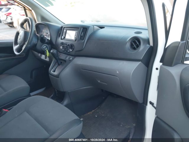 3N6CM0KN1FK731822 Nissan NV200 SV