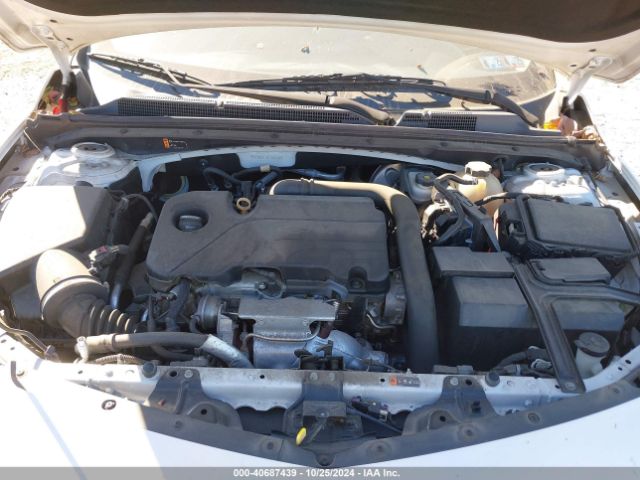 1G1ZD5ST1JF114127 Chevrolet MALIBU LT