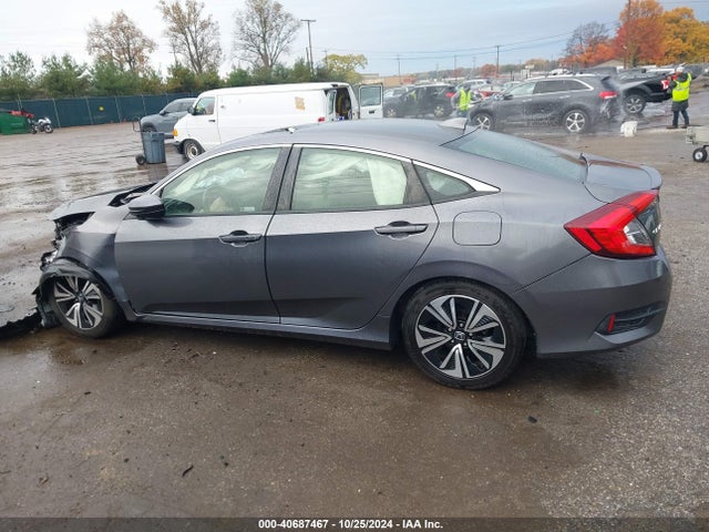Honda Civic Ex-t 2018 JHMFC1F32JX009864 Image 14