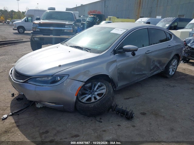 Chrysler 200 Limited 2016 1C3CCCAB7GN110700 Image 2