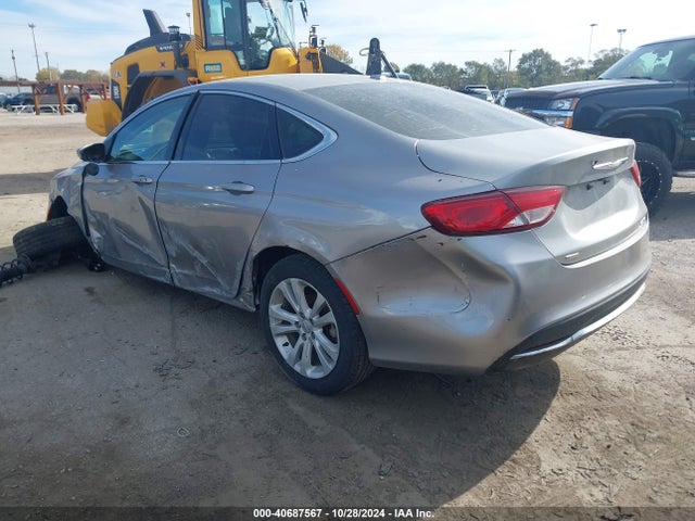 Chrysler 200 Limited 2016 1C3CCCAB7GN110700 Image 3