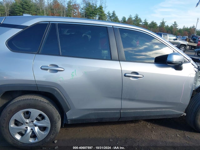Toyota RAV4 LE 2022 2T3G1RFV3NC288006 Image 14