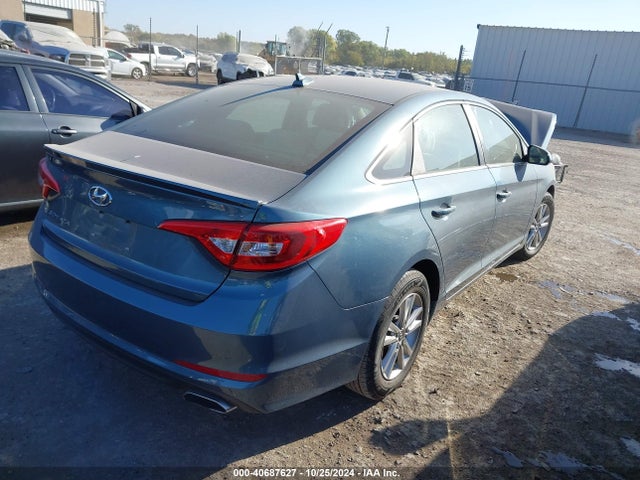 Hyundai Sonata 2016 5NPE24AF6GH410891 Image 4