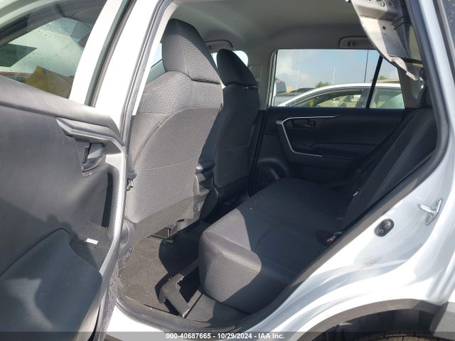 Toyota RAV4 LE 2020 2T3H1RFV5LW068737 Image 8