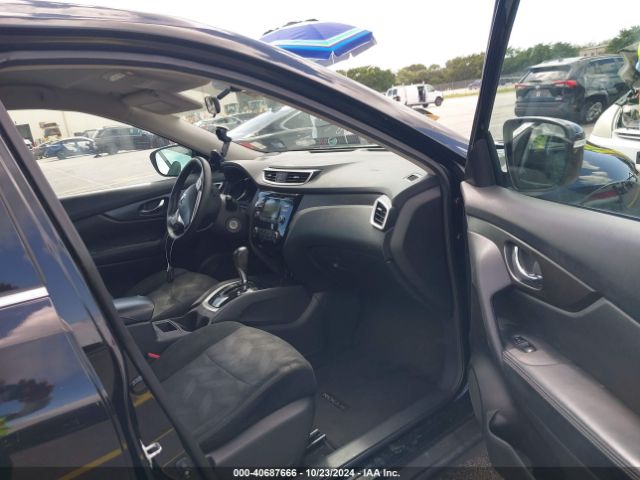 5N1AT2MK0FC883894 Nissan ROGUE S
