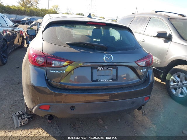 Mazda MAZDA3 2016 3MZBM1M77GM302769 Image 16