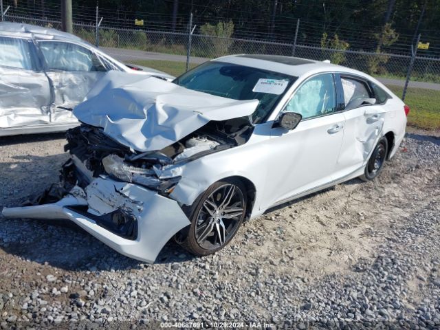 1HGCV2F90NA009784 Honda Accord Touring