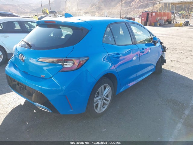 Toyota COROLLA SE 2019 JTNK4RBE4K3072780 Image 4