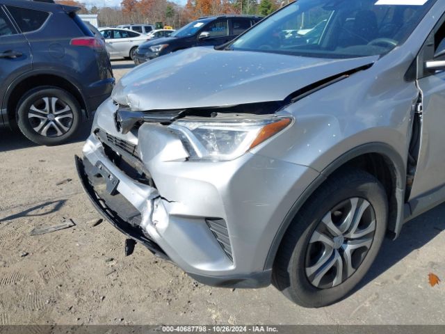 JTMBFREV0JJ195691 Toyota RAV4 LE