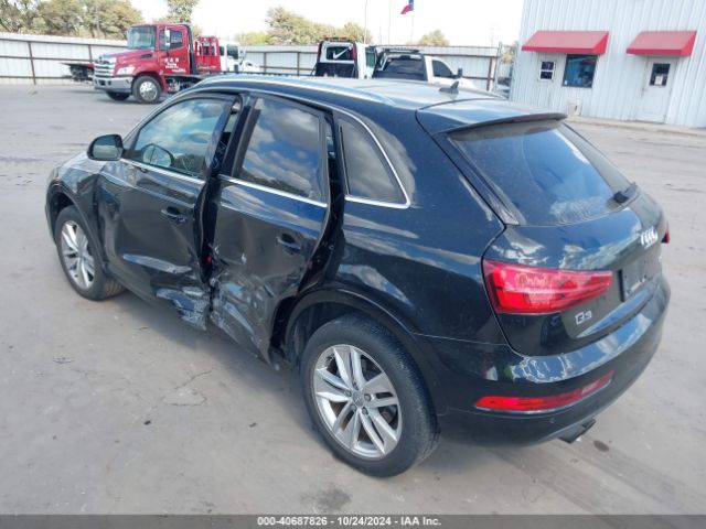 WA1JCCFSXHR007450 Audi Q3 2.0t Premium
