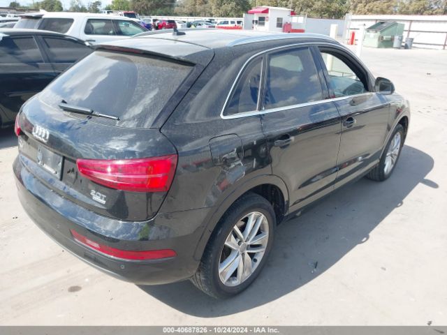 WA1JCCFSXHR007450 Audi Q3 2.0t Premium