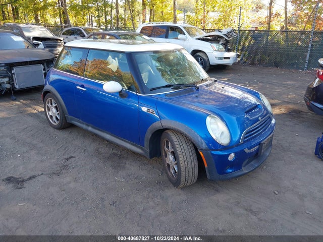 2005 MINI COOPER S WMWRE33465TD98247 Photo 0