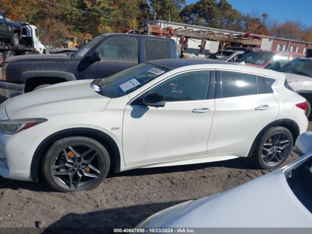 SJKCH5CPXHA030749 Infiniti Qx30 Sport