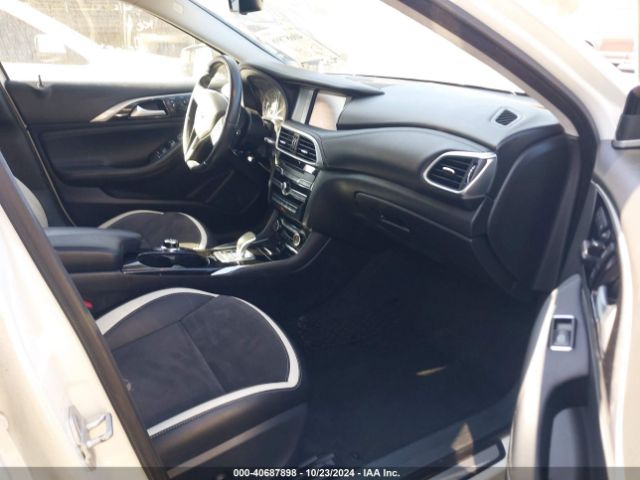 SJKCH5CPXHA030749 Infiniti Qx30 Sport