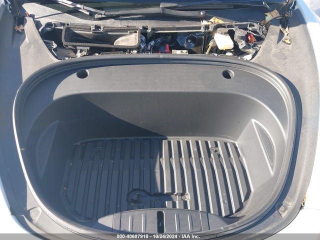 2023 TESLA MODEL 3 5YJ3E1EA8PF432255 Photo 9