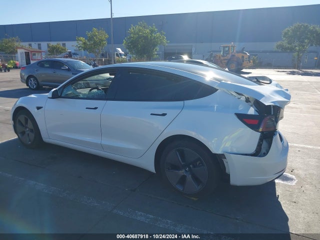 2023 TESLA MODEL 3 5YJ3E1EA8PF432255 Photo 2