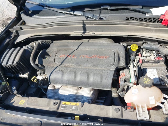 ZACNJABBXKPK08226 Jeep Renegade Latitude Fwd