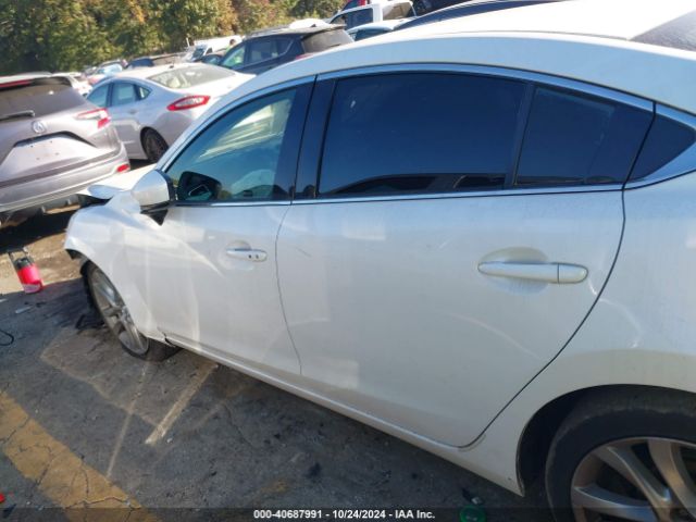 JM1GL1V57H1113997 Mazda Mazda6 Touring