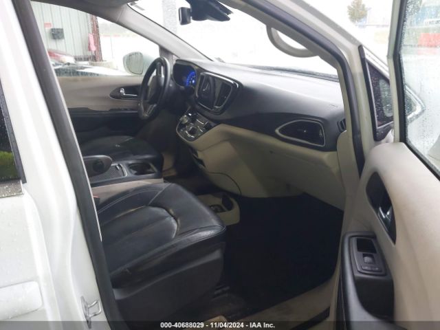 2022 CHRYSLER PACIFICA 2C4RC1BG8NR125615 Photo 4