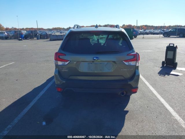 JF2SKAUC0MH438541 Subaru Forester Limited