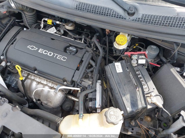 Chevrolet Sonic Lt Auto 2014 1G1JC5SH4E4230113 Image 10