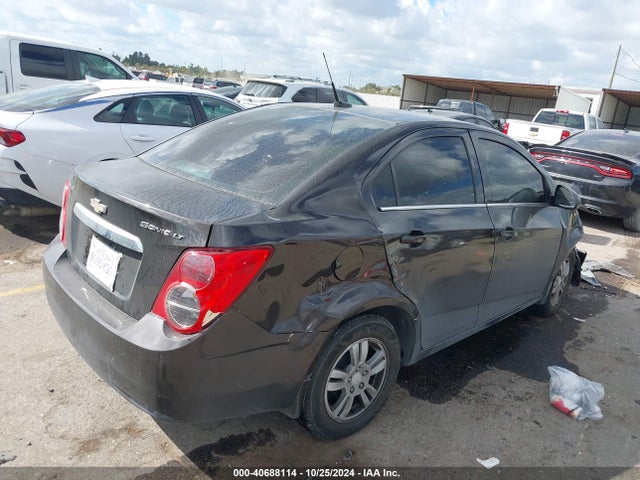 Chevrolet Sonic Lt Auto 2014 1G1JC5SH4E4230113 Image 4