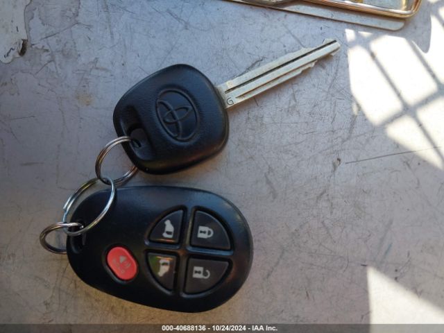 2012 TOYOTA SIENNA 5TDKK3DC4CS265627 Photo 10