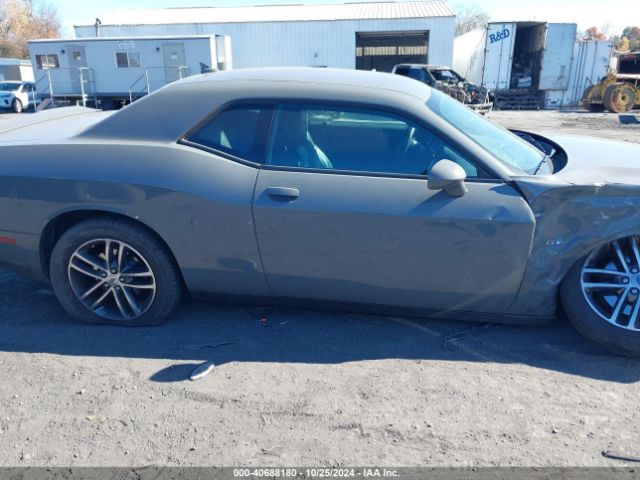 2C3CDZGG8JH205303 Dodge Challenger Gt Awd