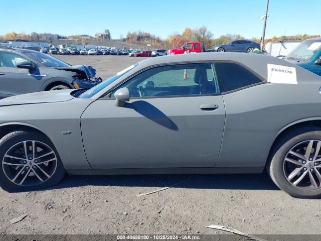 2C3CDZGG8JH205303 Dodge Challenger Gt Awd