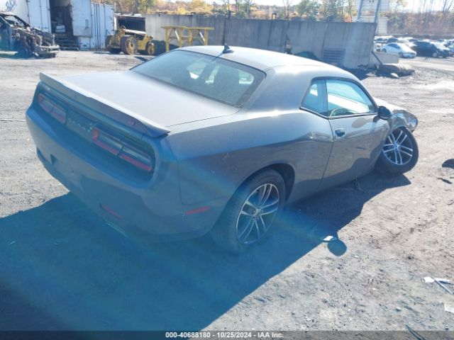 2C3CDZGG8JH205303 Dodge Challenger Gt Awd