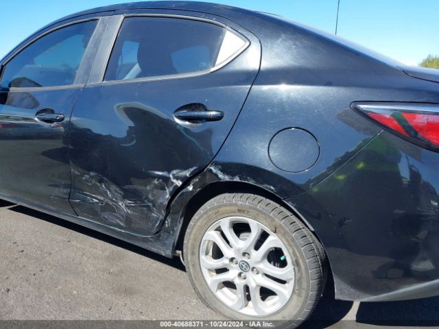 3MYDLBZV0GY123186 Scion IA