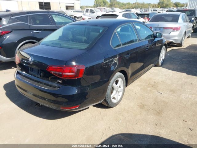 3VW267AJ9GM365157 Volkswagen Jetta 1.4t S