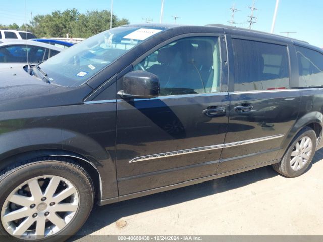 2C4RC1BG2GR101023 Chrysler Town & Country Touring