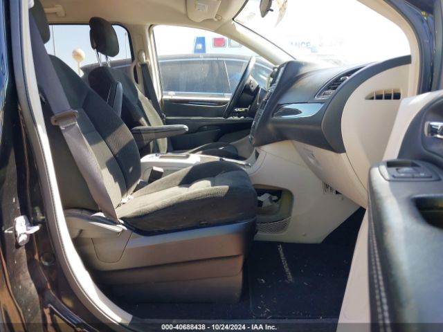 2C4RC1BG2GR101023 Chrysler Town & Country Touring
