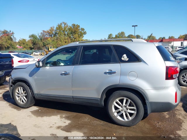 KIA SORENTO LX 2014 5XYKTCA69EG546172 Image 14