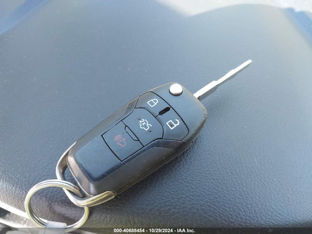 Ford FUSION S 2016 3FA6P0G73GR244220 Image 11