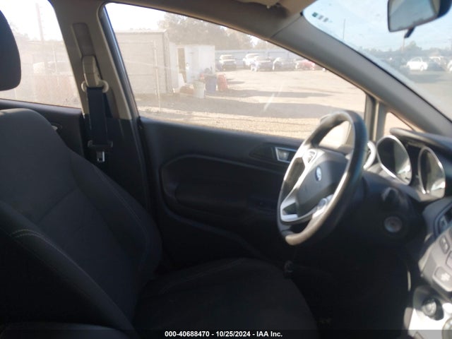 Ford FIESTA SE 2016 3FADP4EJ5GM114515 Image 5