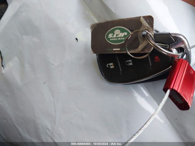 1GNERFKW3KJ128902 Chevrolet Traverse Ls