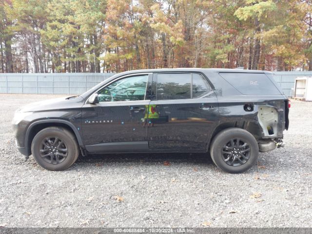 1GNERFKW3KJ128902 Chevrolet Traverse Ls