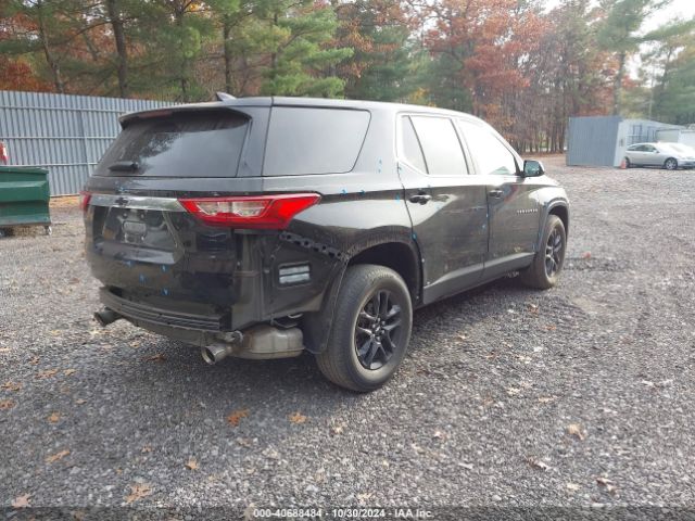 1GNERFKW3KJ128902 Chevrolet Traverse Ls