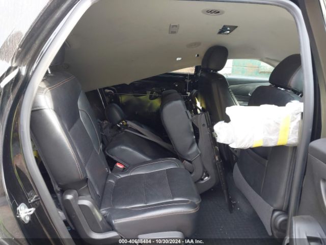 1GNERFKW3KJ128902 Chevrolet Traverse Ls