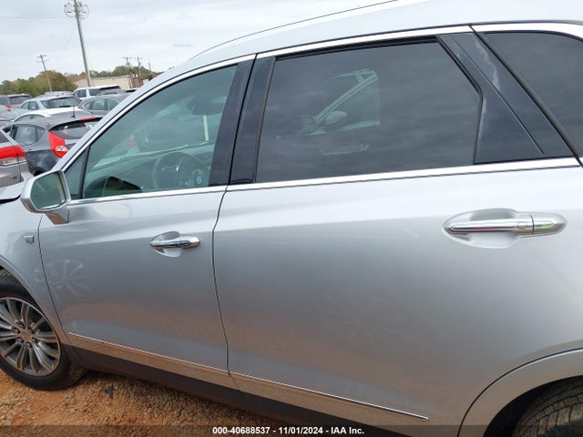 1GYKNDRS7JZ188206 Cadillac XT5 LUXURY