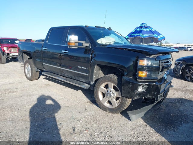 2016 1GC1KWE86GF271412 main image